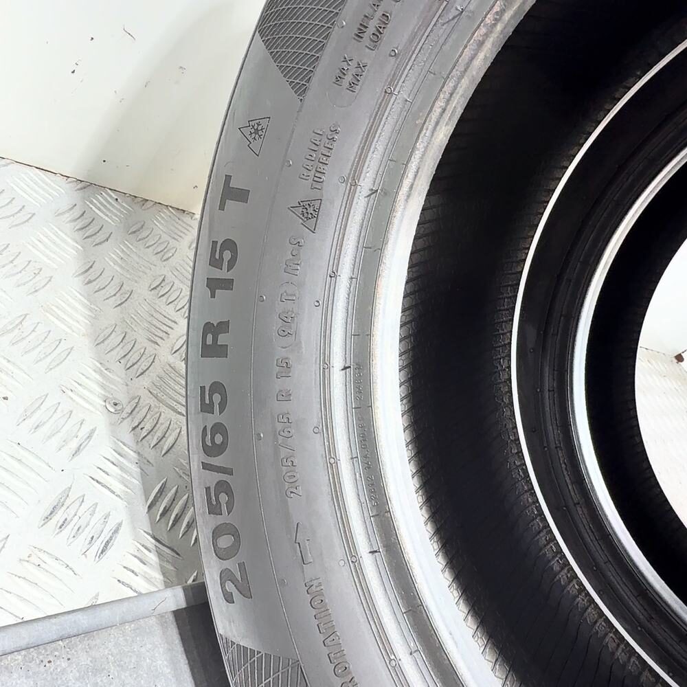 Gomme Usate 205 65 R15 94T Continental Contiwintercontact TS 850 97% Invernali | Gomme Usate | PrimaGomme.it CONTINENTAL Contiwintercontact TS 850 205/65 R15 94T, dettaglio fotografico 9