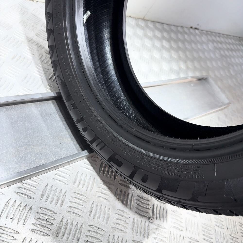 Gomma Usata 175 55 R15 77T Tracmax C-Privilo S130 98% Invernale | Gomme Usate | PrimaGomme.it TRACMAX C-Privilo S130 175/55 R15 77T, dettaglio fotografico 9