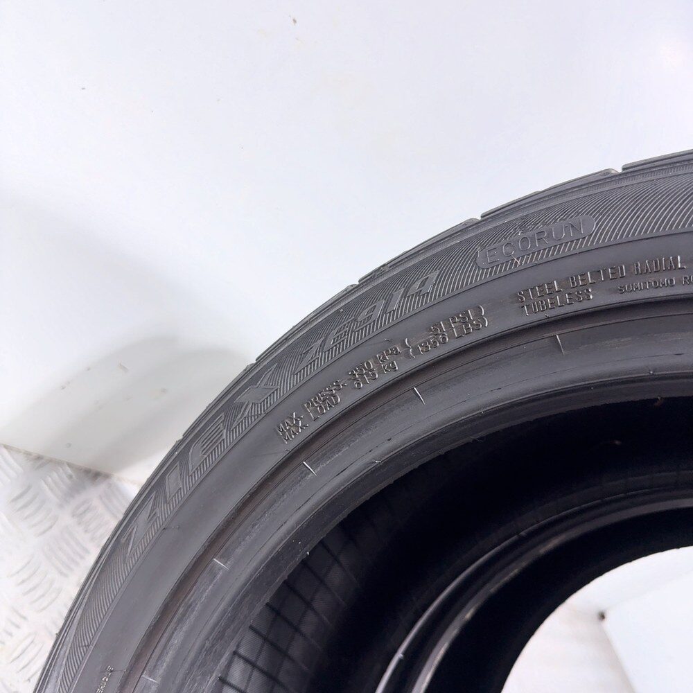 Gomme Usate 215 50 R17 91W Falken Ziex ZE914 83% Estive | Gomme Usate | PrimaGomme.it FALKEN Ziex ZE914 215/50 R17 91W: fino a 270 km/h, dettaglio fotografico 9