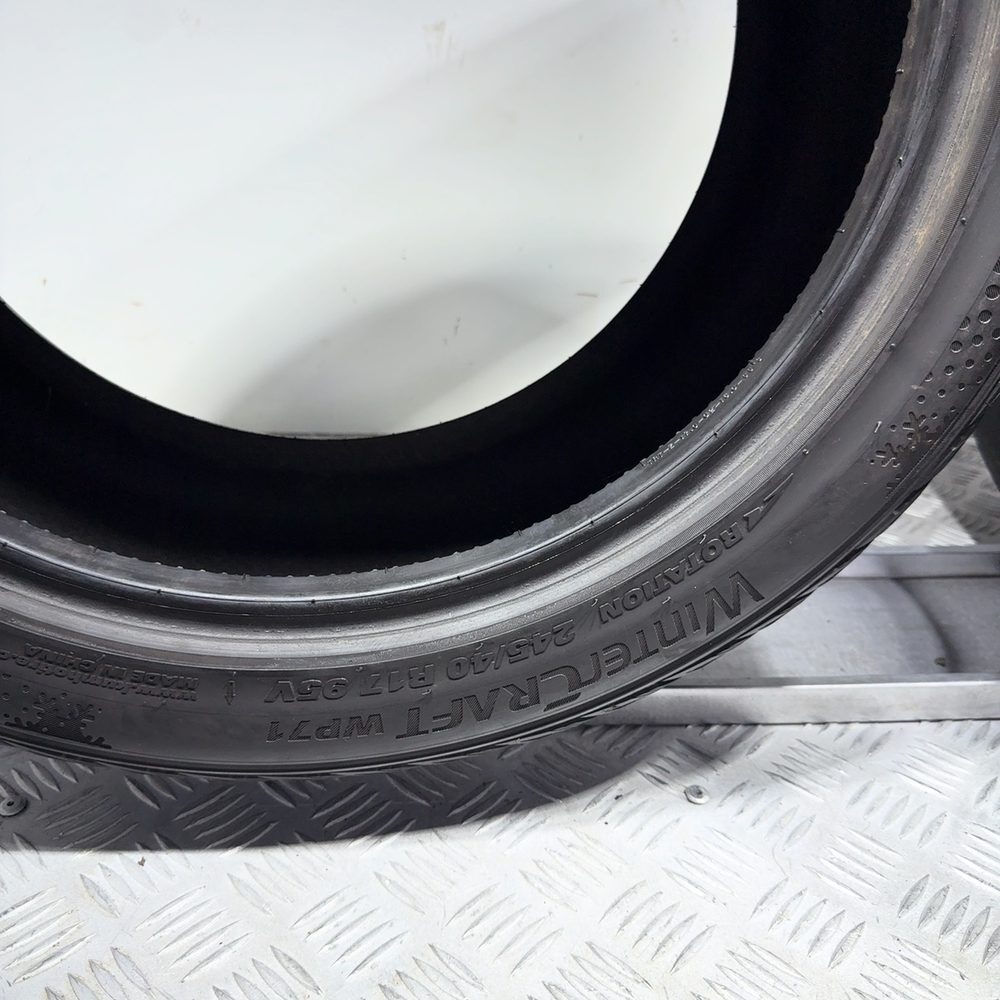 Gomme Usate 245 40 R17 95V Kumho Wintercraft WP71 Invernali | Gomme Usate | PrimaGomme.it Kumho Wintercraft WP71 245/40 R17 95V, dettaglio fotografico 10