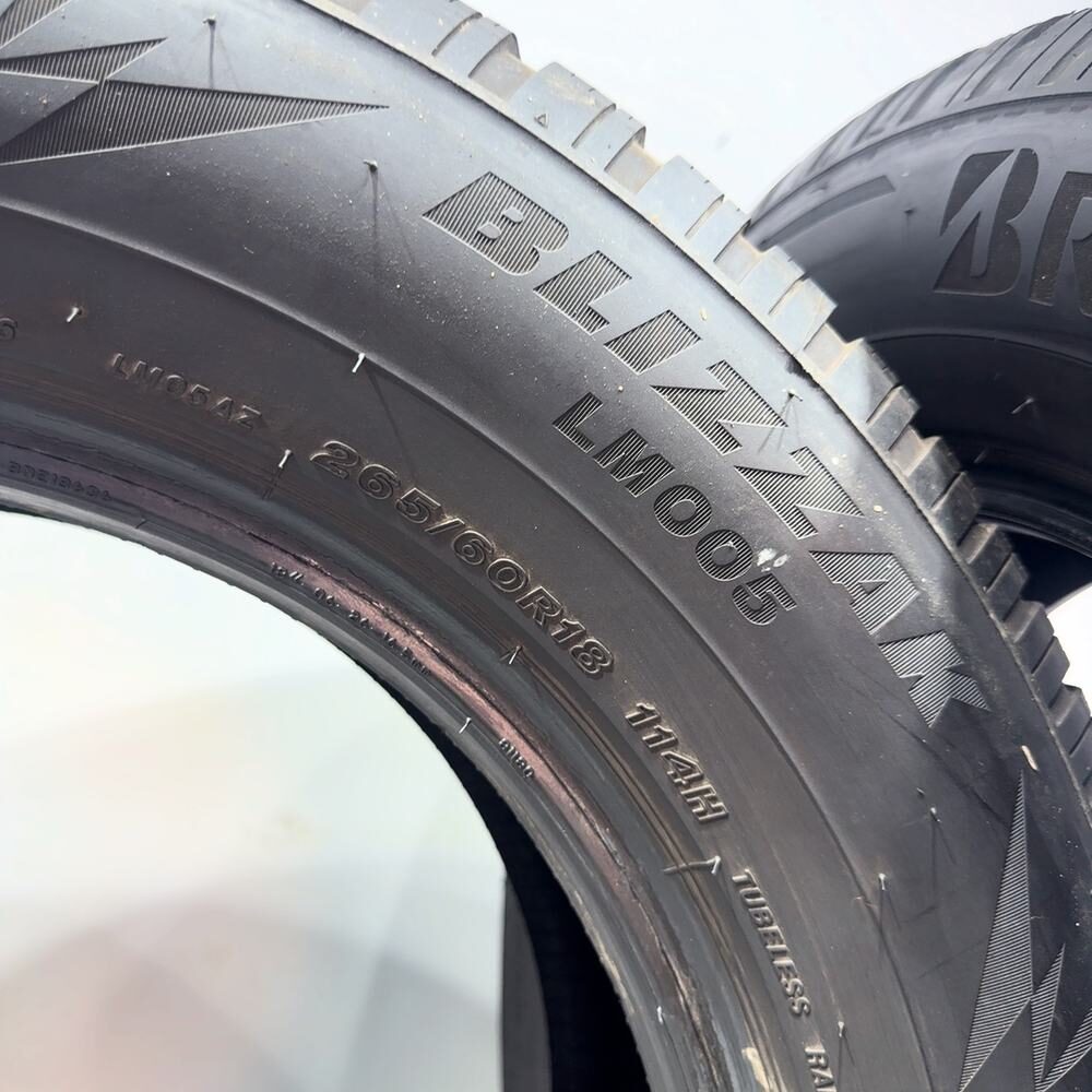 Gomme usate BRIDGESTONE Blizzak LM005 265/60 R18 114H – foto 10 | Prima Gomme BRIDGESTONE Blizzak LM005 265/60 R18 114H, dettaglio fotografico 10