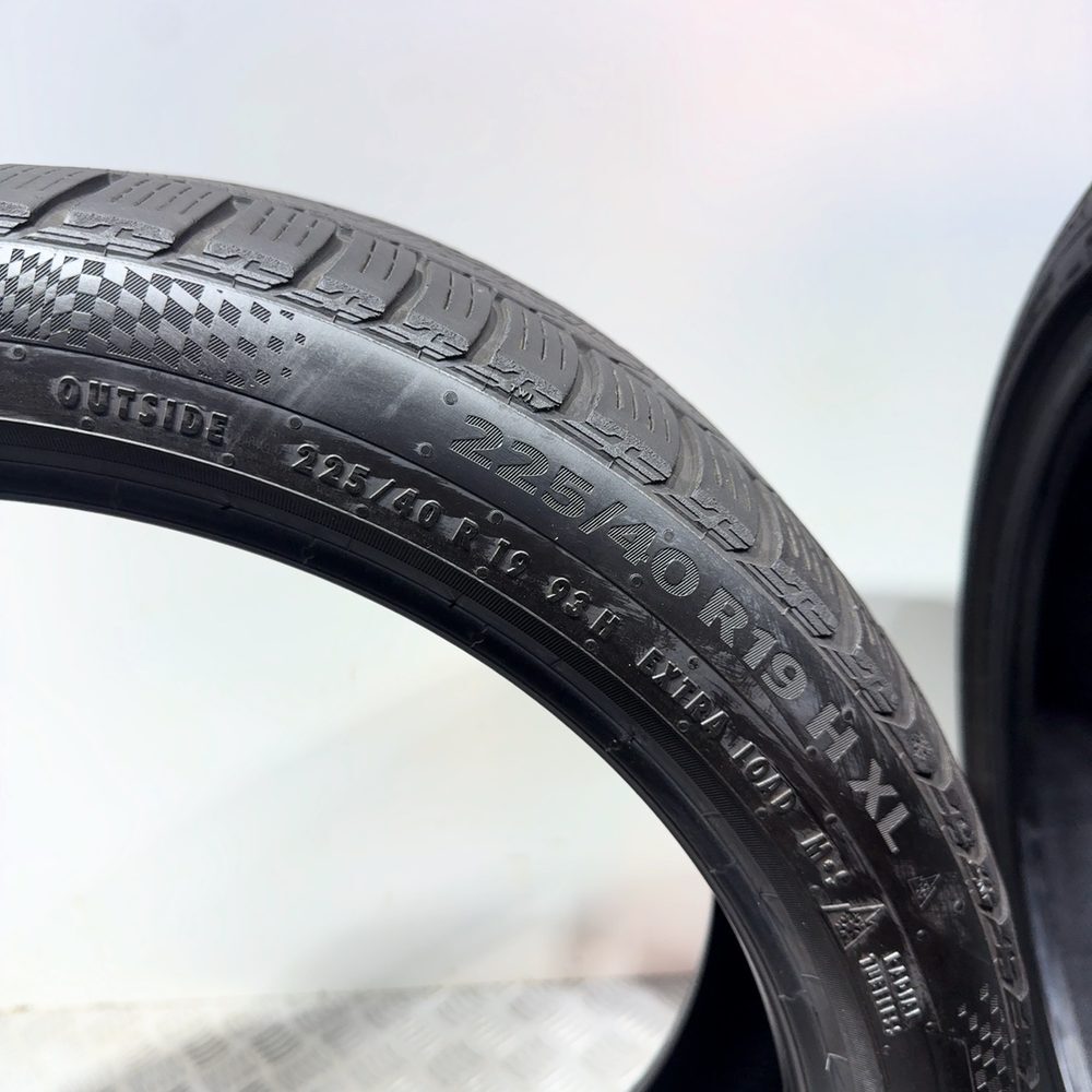 Gomme usate CONTINENTAL Wintercontact TS 860S 225/40 R19 93H – foto 10 | Prima Gomme CONTINENTAL Wintercontact TS 860S 225/40 R19 93H, dettaglio fotografico 10