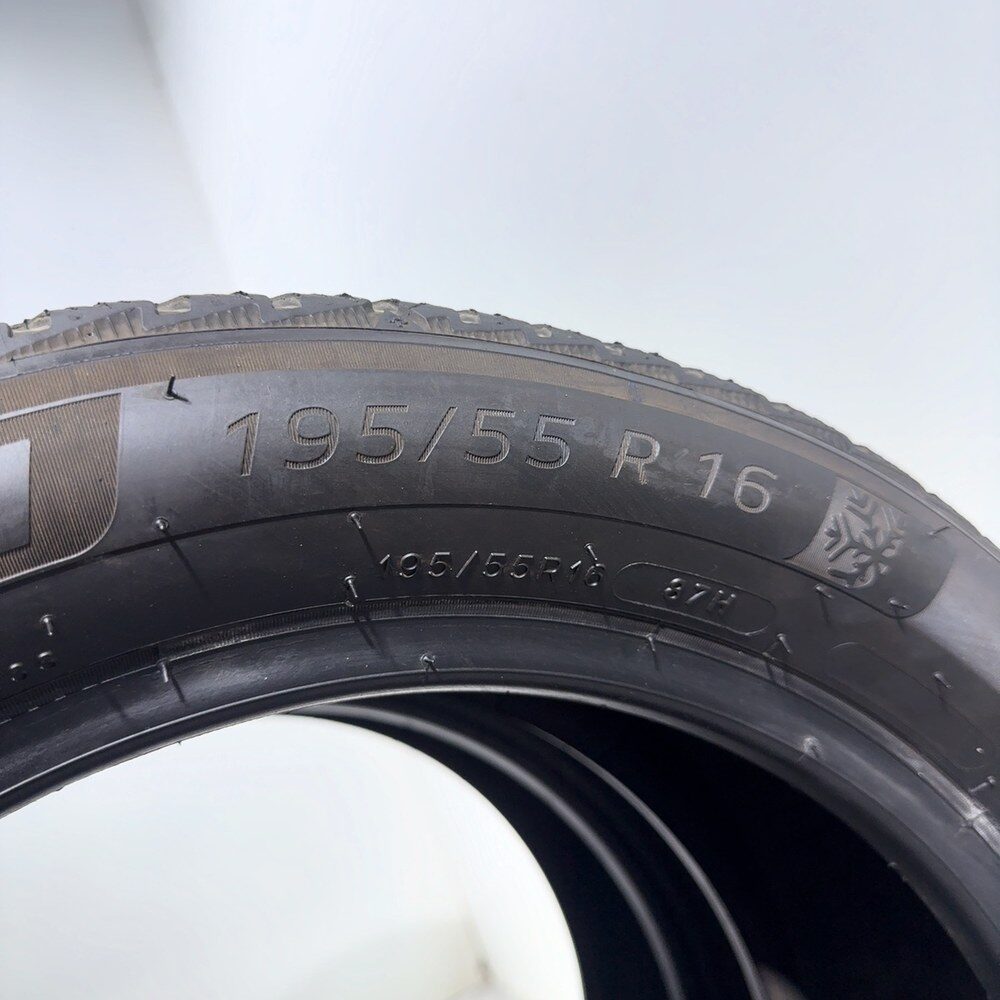Gomme usate MICHELIN Alpin 7 195/55 R16 87H – foto 10 | Prima Gomme MICHELIN Alpin 7 195/55 R16 87H, dettaglio fotografico 10
