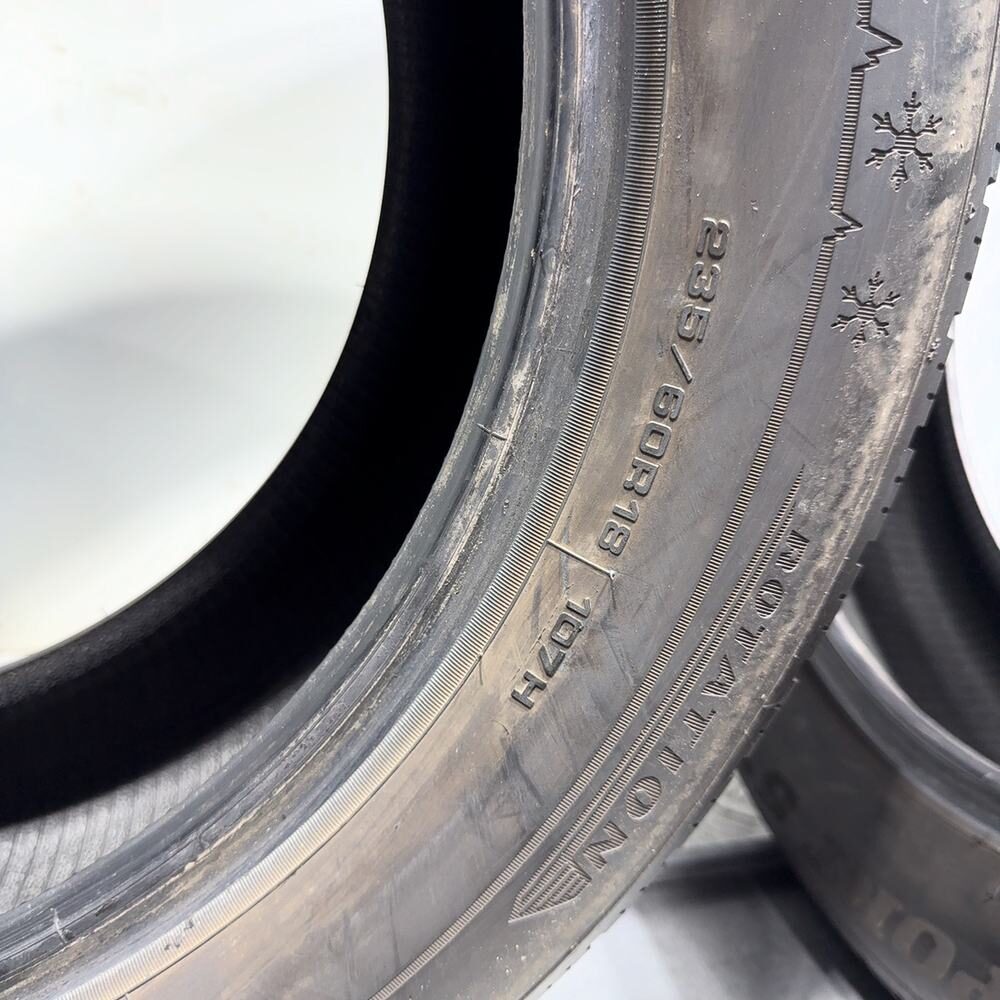 Gomme Usate 235 60 R18 107H XL Dunlop Winter Sport 5 Invernali | Gomme Usate | PrimaGomme.it DUNLOP Winter Sport 5 235/60 R18 107H, dettaglio fotografico 10