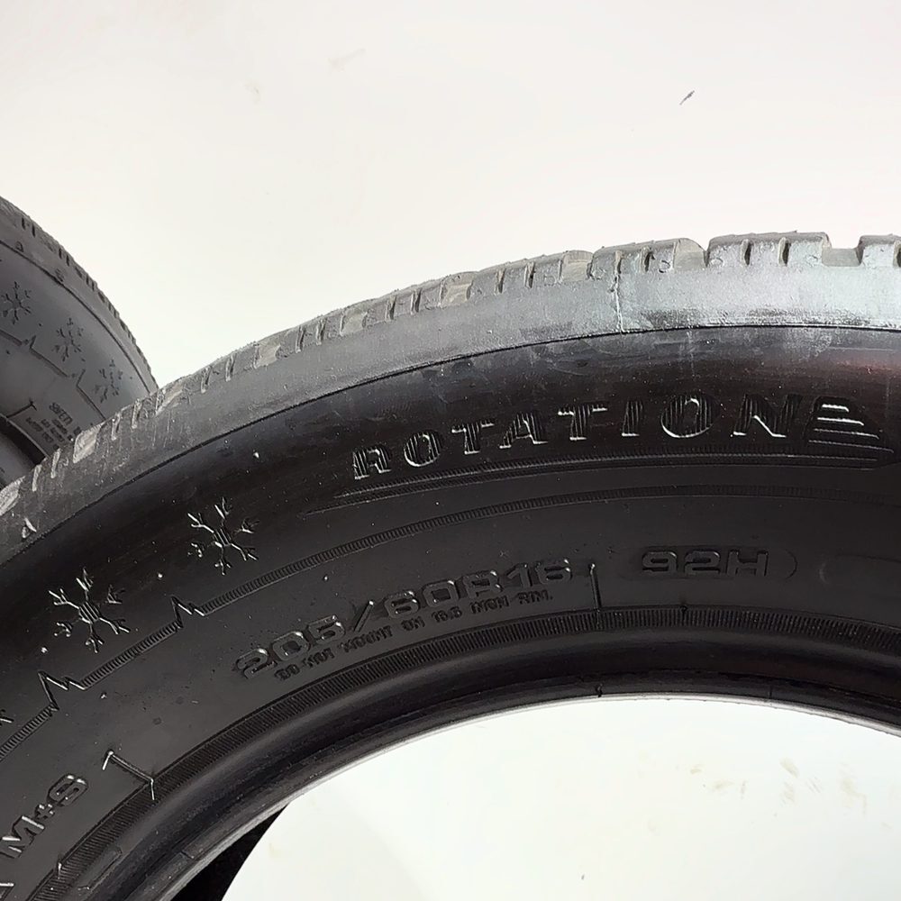 Gomme usate DUNLOP Winter Sport 5 205/60 R16 92H – foto 10 | Prima Gomme DUNLOP Winter Sport 5 205/60 R16 92H, dettaglio fotografico 10
