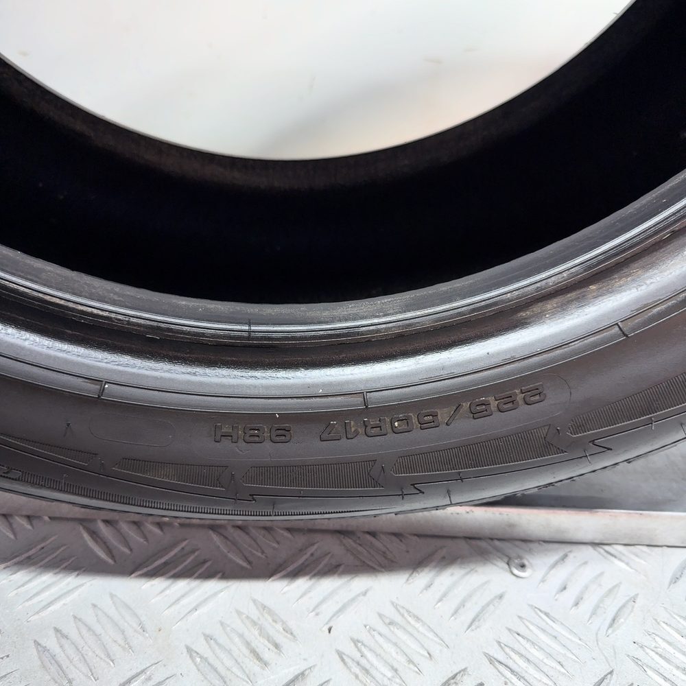 Gomme Usate 225 50 R17 XL 98H Goodyear Ultra Grip Performance Gen-1 Invernali | Gomme Usate | PrimaGomme.it GOODYEAR Ultra Grip Performance Gen-1 225/50 R17 98H, dettaglio fotografico 10