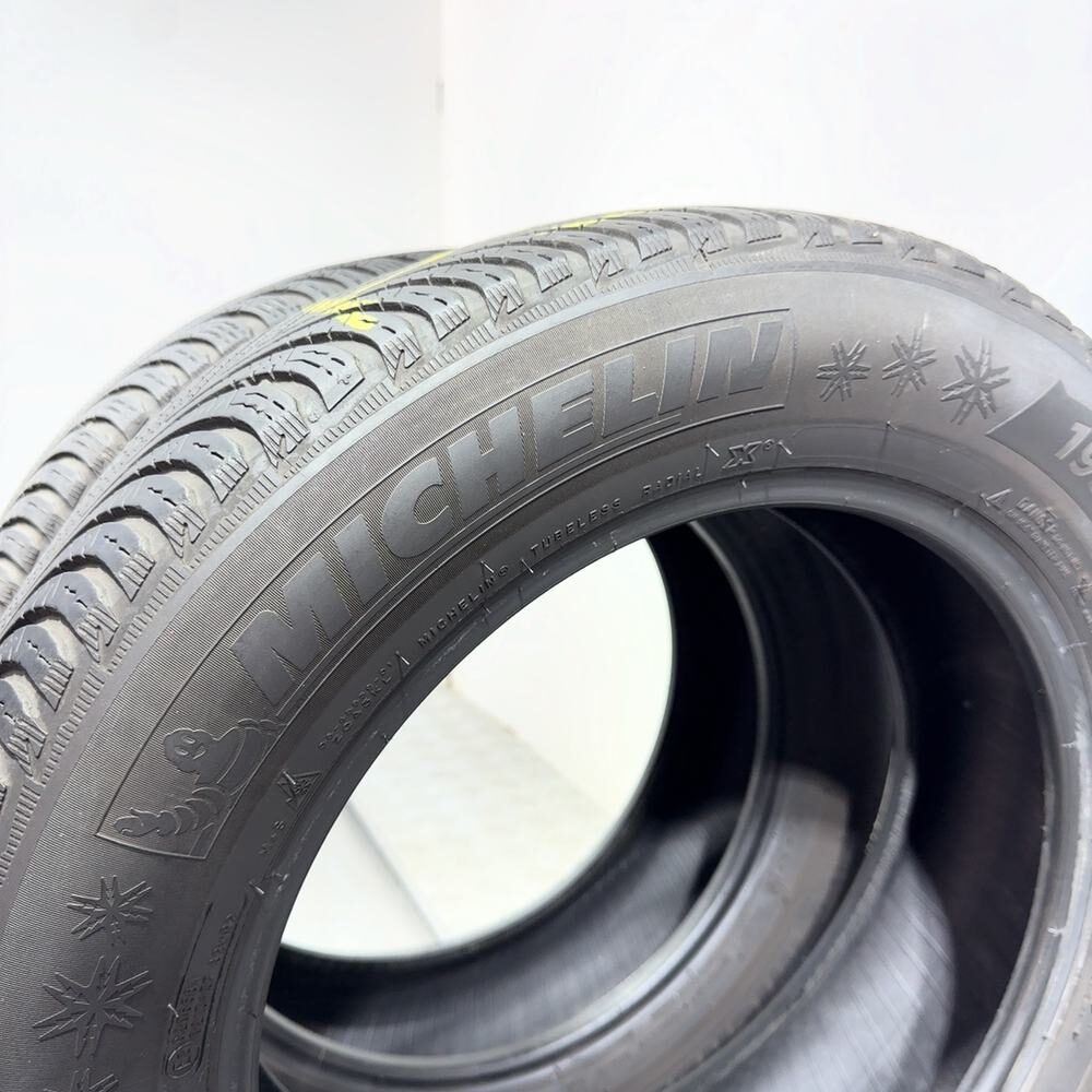 Gomme usate MICHELIN Alpin 5 195/60 R16 89H – foto 10 | Prima Gomme MICHELIN Alpin 5 195/60 R16 89H, dettaglio fotografico 10