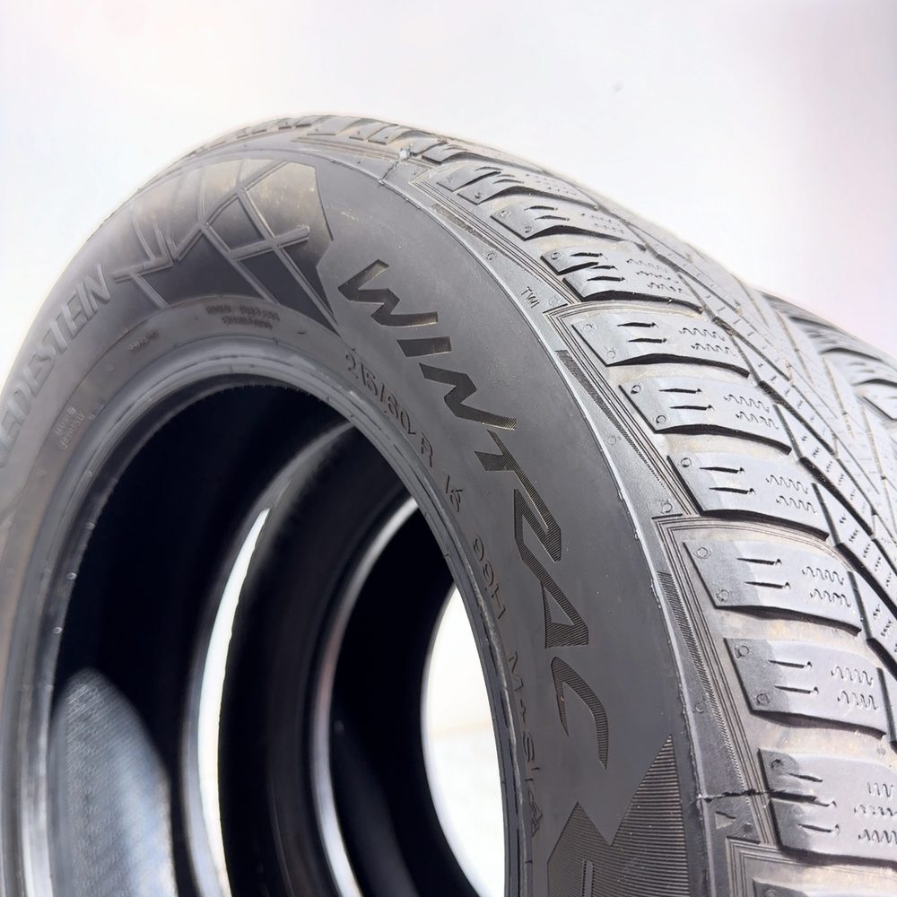 Gomme usate Vredestein Wintrac 215/60 R16 99H – foto 10 | Prima Gomme Vredestein Wintrac 215/60 R16 99H, dettaglio fotografico 10