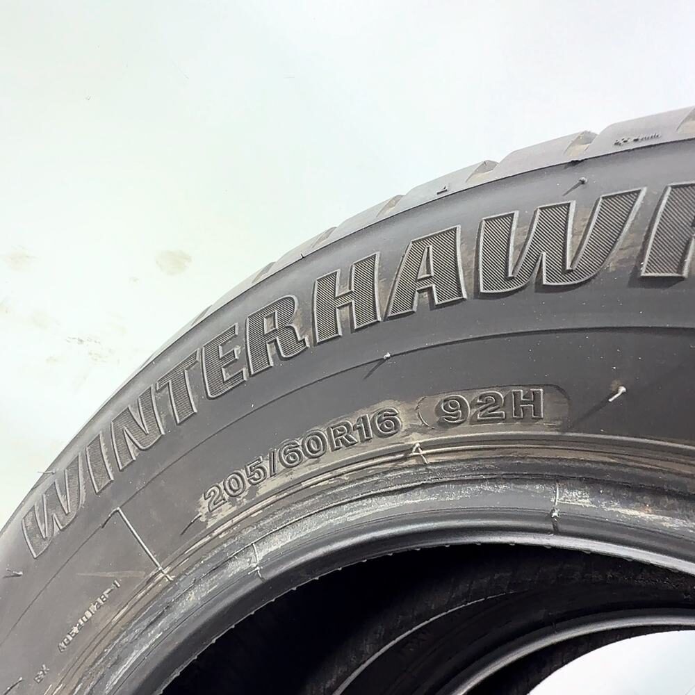 Gomme usate FIRESTONE Winterhawk 3 205/60 R16 92H – foto 10 | Prima Gomme FIRESTONE Winterhawk 3 205/60 R16 92H, dettaglio fotografico 10