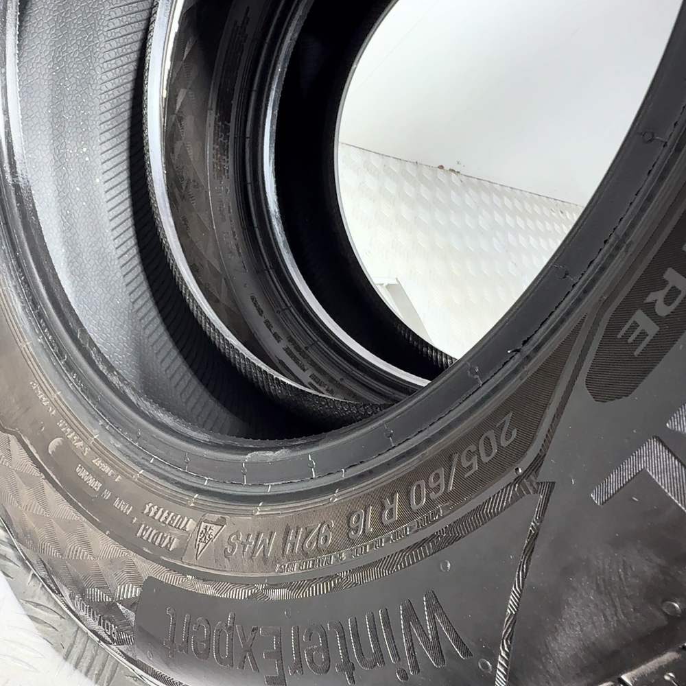 Gomme Usate 205 60 R16 92H Uniroyal Winterexpert 81% Invernali | Gomme Usate | PrimaGomme.it UNIROYAL Winterexpert 205/60 R16 92H, dettaglio fotografico 10