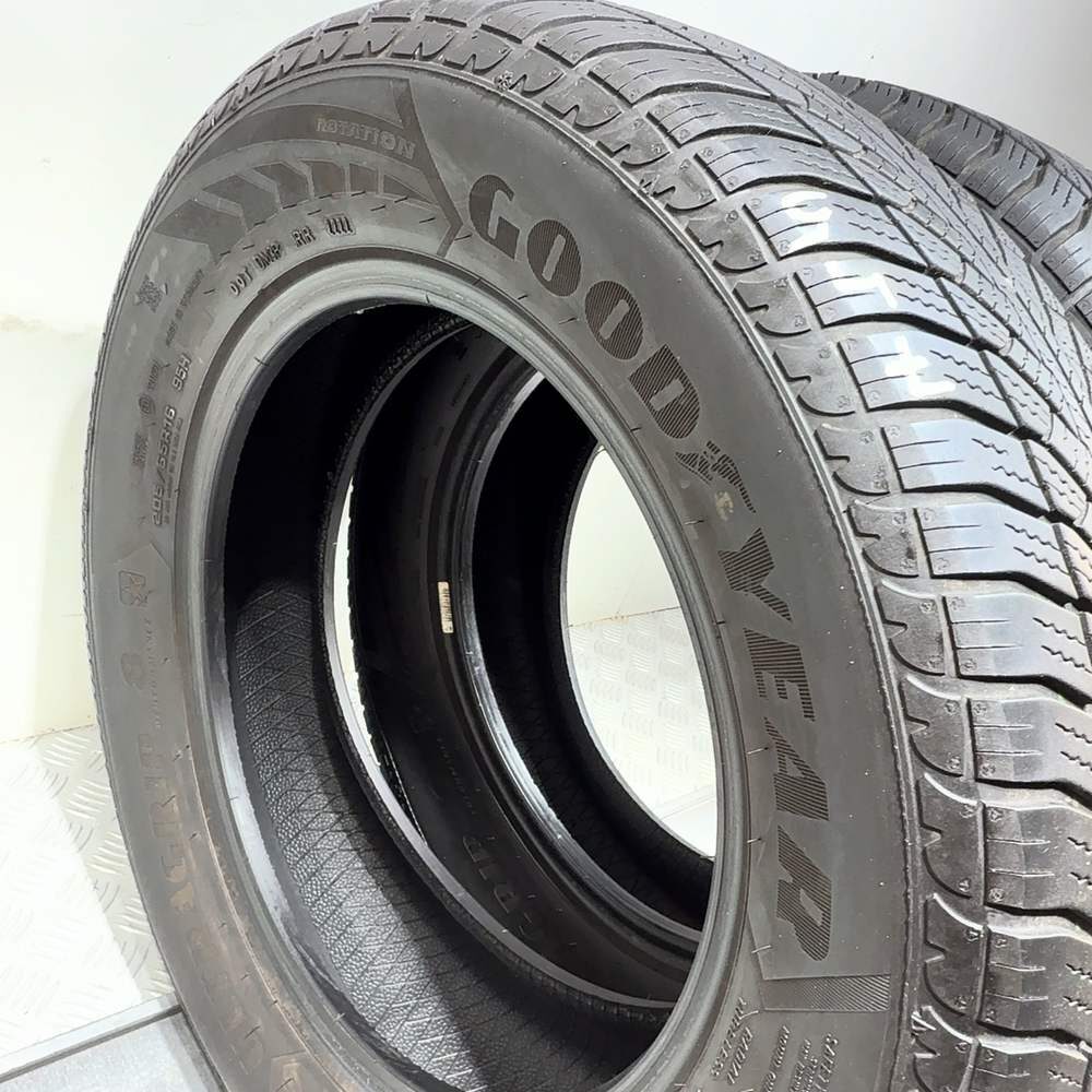 Gomme Usate 205 65 R16 95H Goodyear Ultragrip 8 Performance 76% Invernali | Gomme Usate | PrimaGomme.it GOODYEAR Ultragrip 8 Performance 205/65 R16 95H, dettaglio fotografico 10