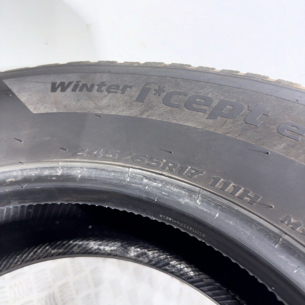 Gomme Usate 245 65 R17 111H XL Hankook Winter I*Cept Evo3 X 74% Invernali | Gomme Usate | PrimaGomme.it HANKOOK Winter I*Cept Evo3 X 245/65 R17 111H, dettaglio fotografico 10
