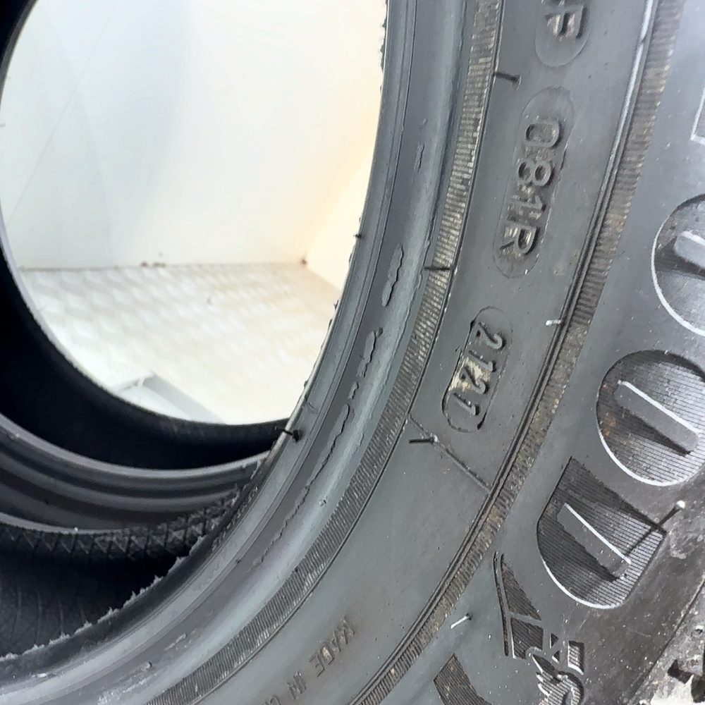 Gomme Usate 205 55 R16 91T Goodyear Ultragrip 9+ 71% Invernali | Gomme Usate | PrimaGomme.it GOODYEAR Ultragrip 9+ 205/55 R16 91T, dettaglio fotografico 10