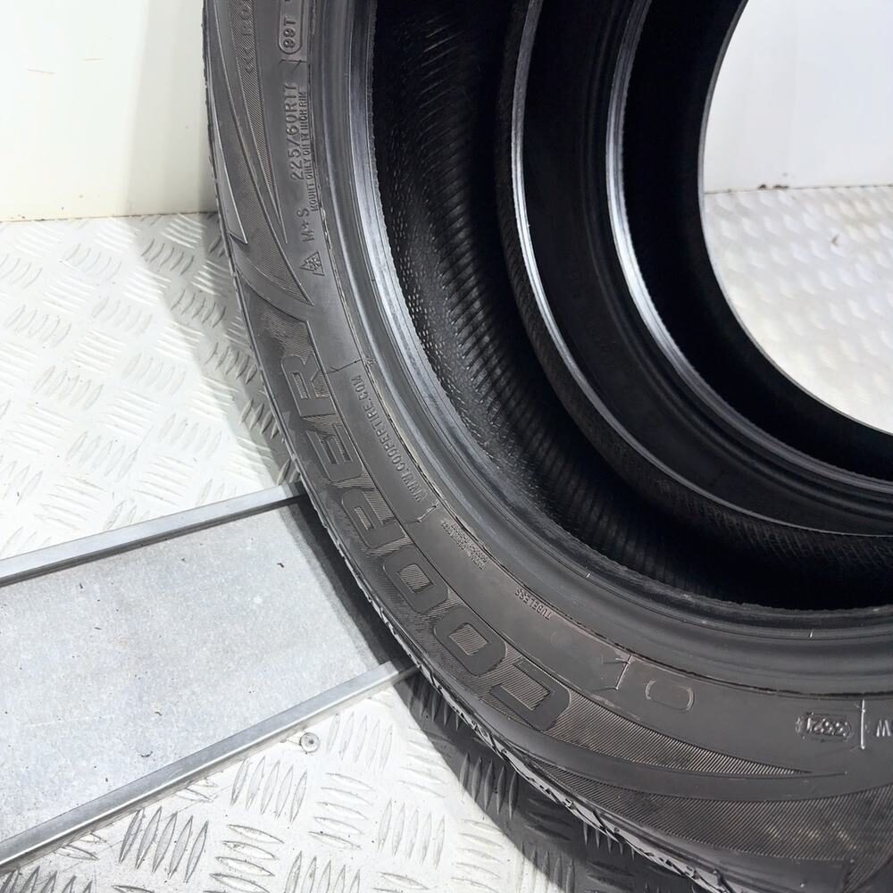 Gomme Usate 225 60 R17 99T Cooper Weather-Master Wsc 71% Invernali | Gomme Usate | PrimaGomme.it COOPER Weather-Master WSC 225/60 R17 99T, dettaglio fotografico 10