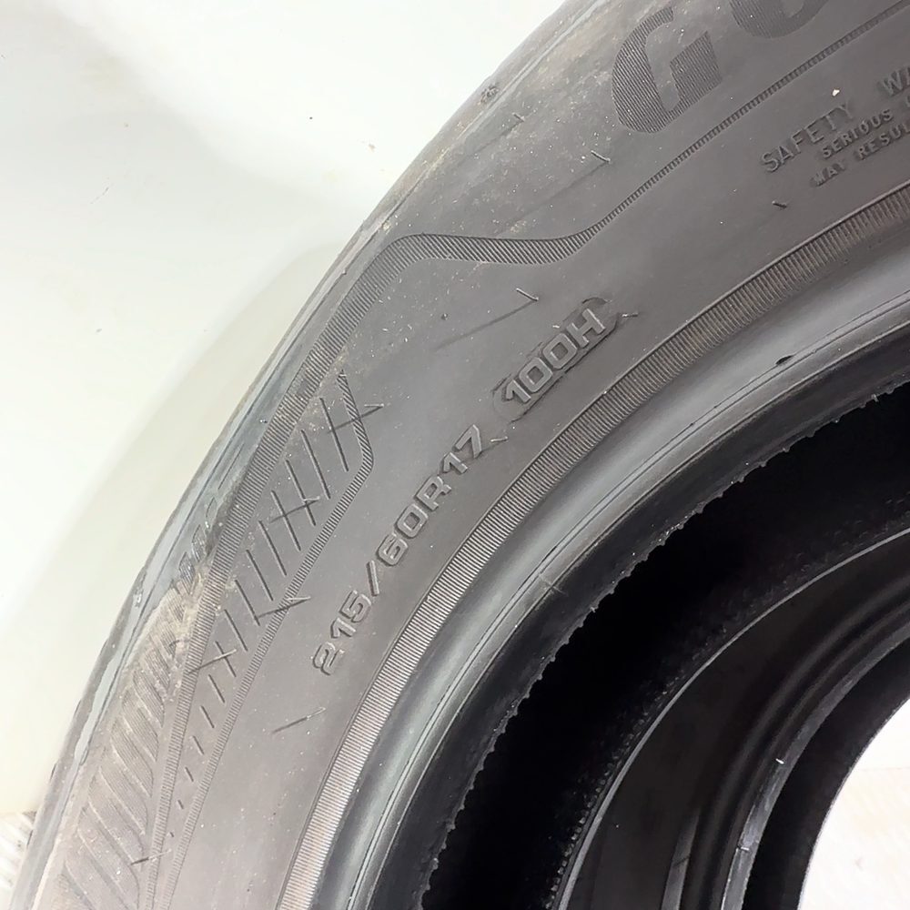 Gomme Usate 215 60 R17 100H Goodyear Vector 4Seasons 4 Stagioni | Gomme Usate | PrimaGomme.it GOODYEAR Vector 4Seasons 215/60 R17 100H, dettaglio fotografico 10