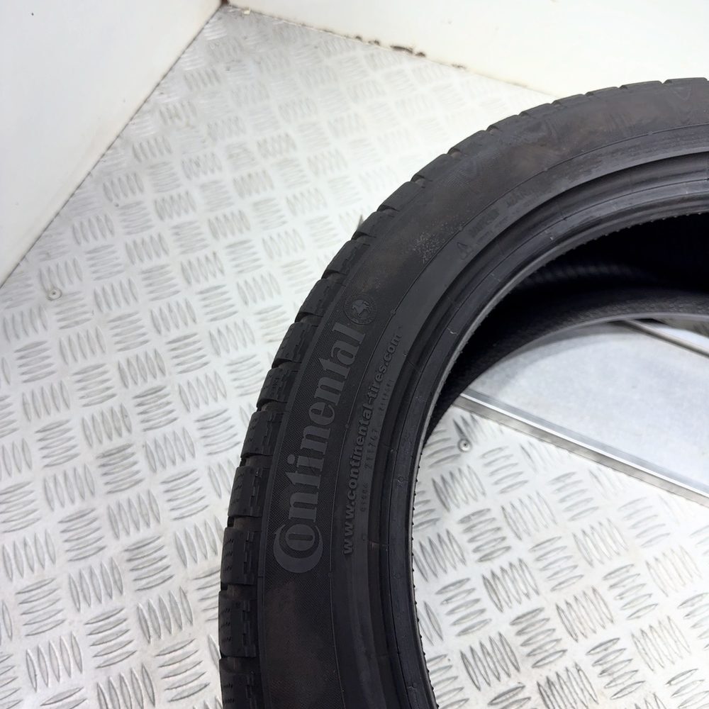 Gomme Usate 235 45 R19 99V XL Continental Contiwintercontact Invernali | Gomme Usate | PrimaGomme.it CONTINENTAL Contiwintercontact 235/45 R19 99V, dettaglio fotografico 10