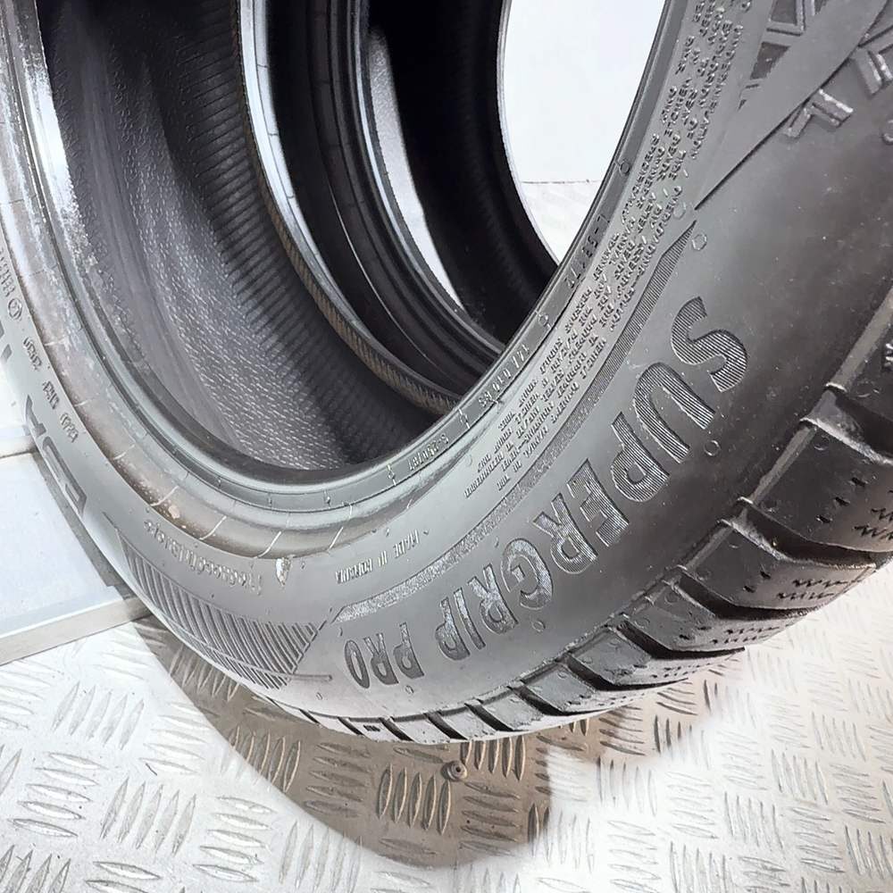 Gomme Usate 225 50 R17 98V XL Esa Tecar Supergrip Pro Invernali | Gomme Usate | PrimaGomme.it ESA TECAR Supergrip Pro 225/50 R17 98V, dettaglio fotografico 10