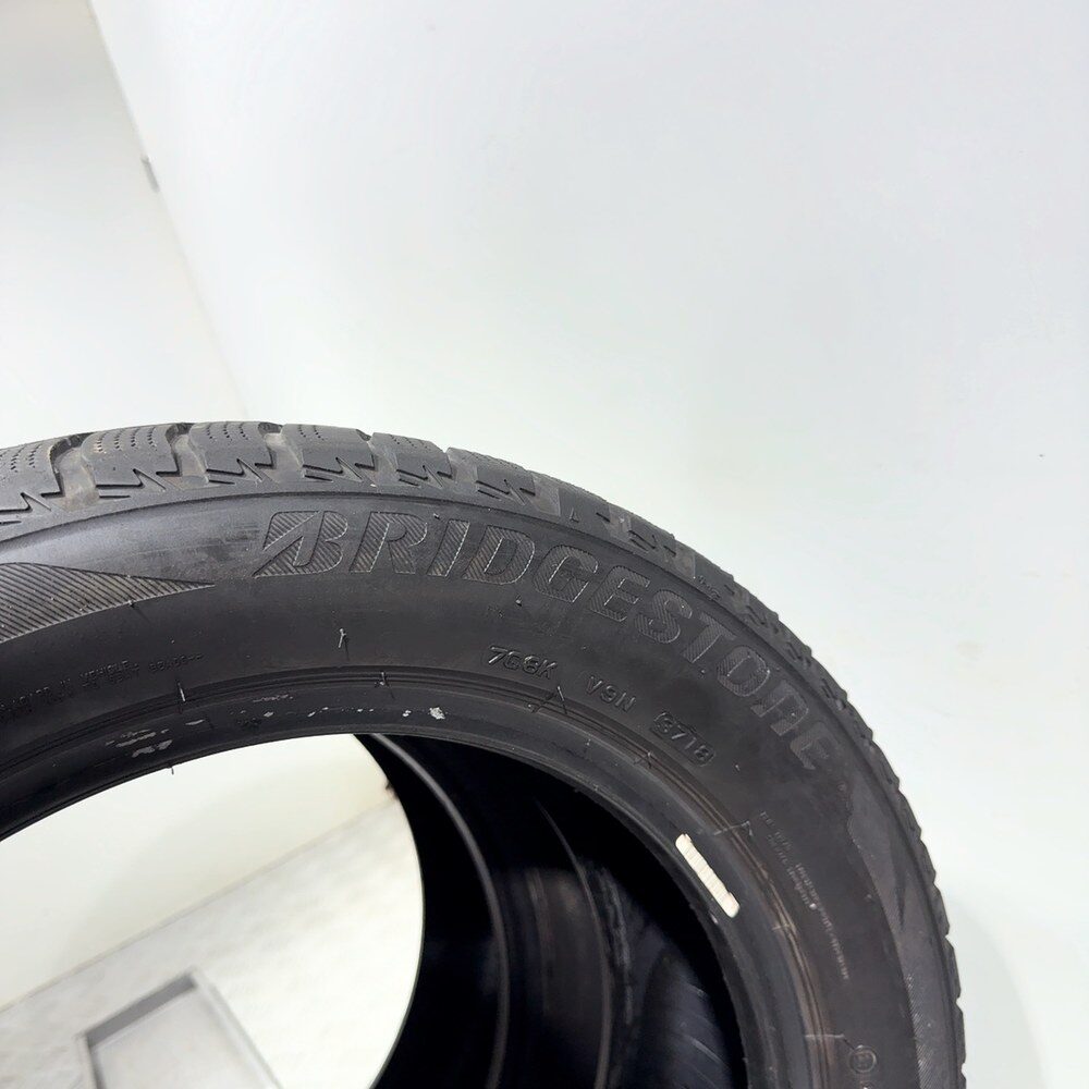 Gomme Usate 205 55 R16 91T Bridgestone Blizzak LM001 Invernali | Gomme Usate | PrimaGomme.it BRIDGESTONE Blizzak LM001 205/55 R16 91T, dettaglio fotografico 10