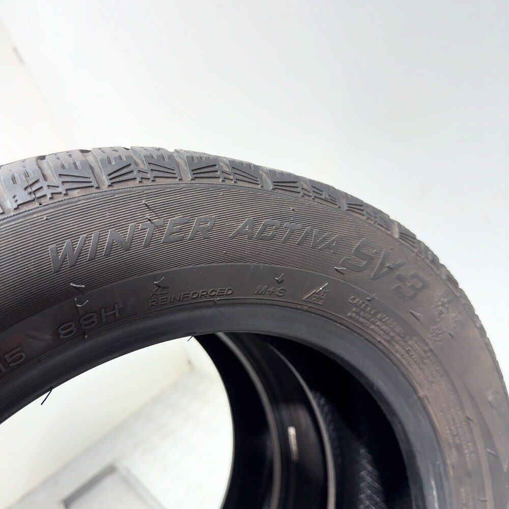 Gomme Usate 185 60 R15 88H XL Nankang Winter Activa SV-3 79% Invernali | Gomme Usate | PrimaGomme.it NANKANG Winter Activa SV-3 185/60 R15 88H, dettaglio fotografico 10