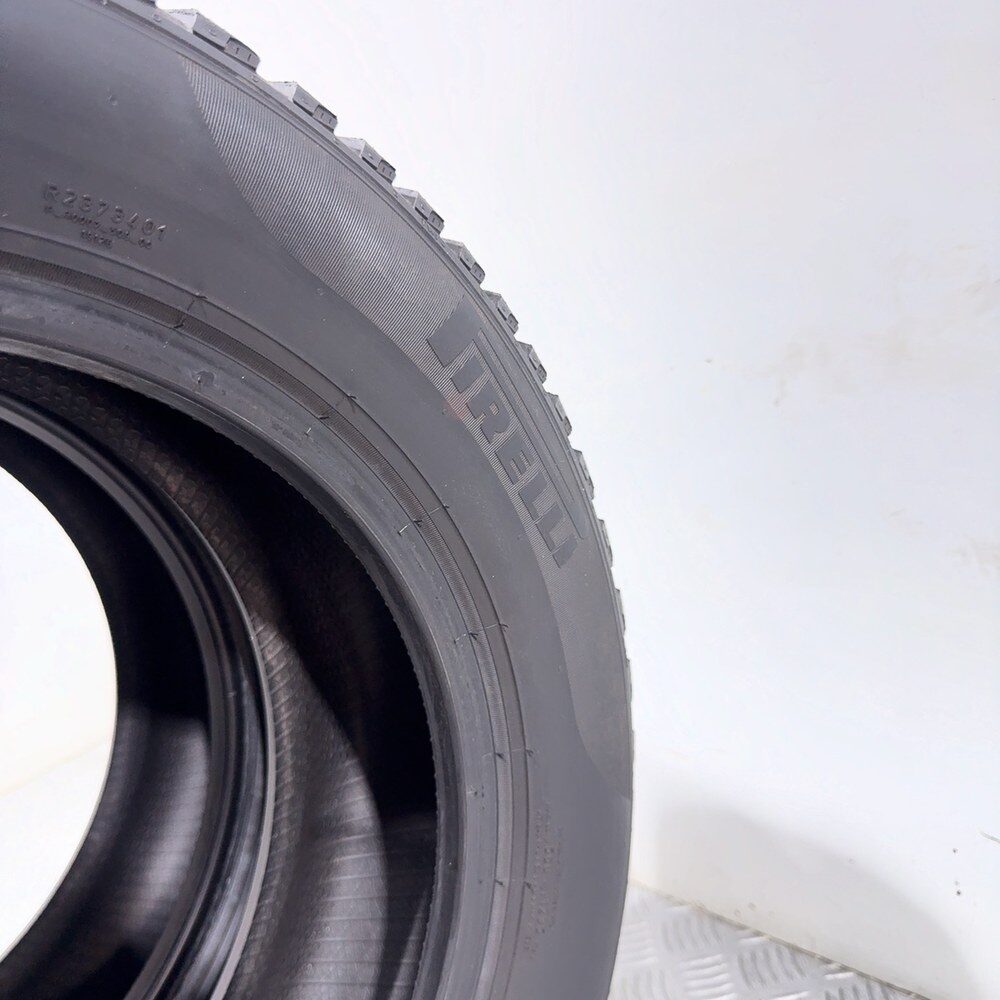 Gomme Usate 185 60 R15 88T XL Pirelli Cinturato Winter 71% Invernali | Gomme Usate | PrimaGomme.it PIRELLI Cinturato Winter 185/60 R15 88T, dettaglio fotografico 10