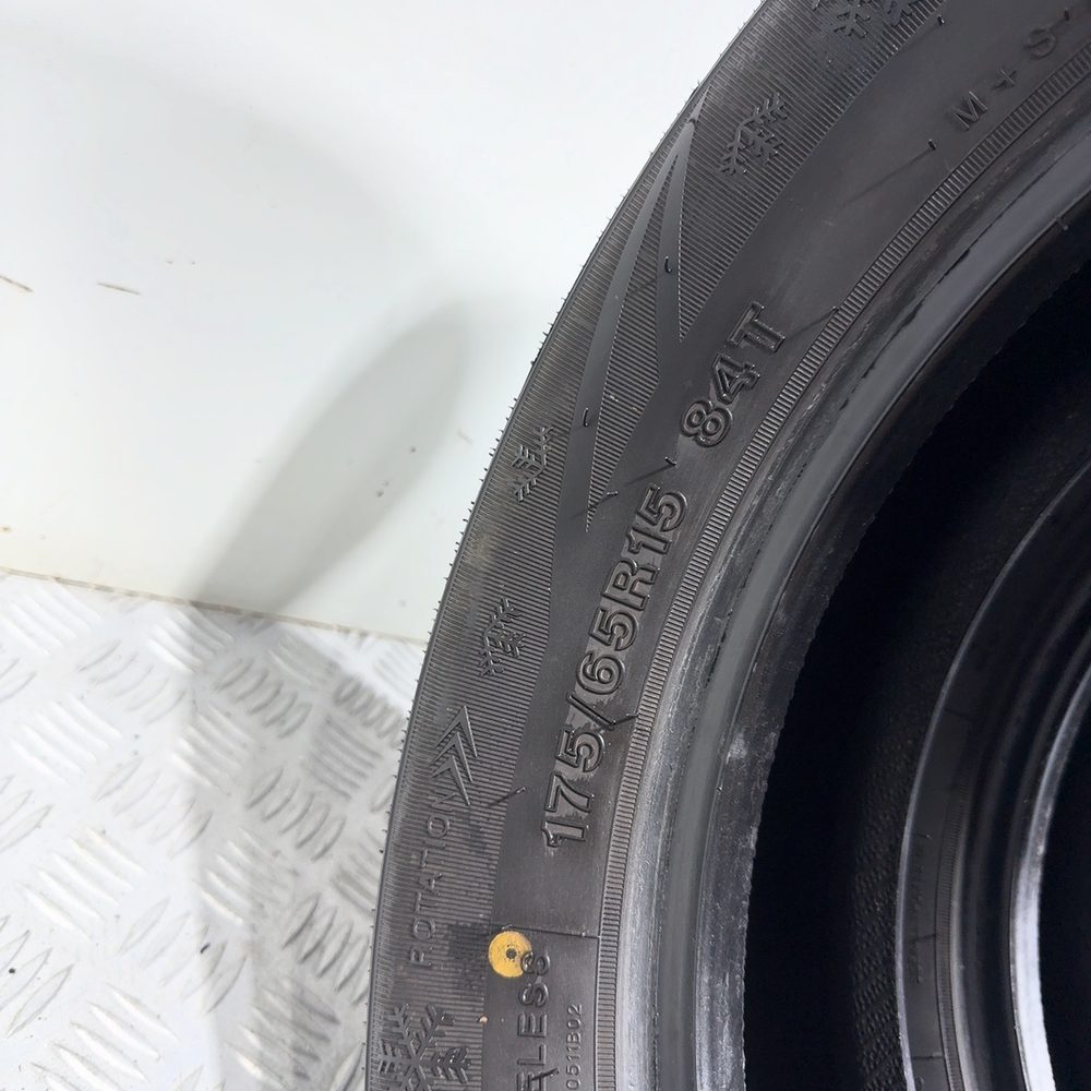 Gomme Usate 175 65 R15 84T Roadmarch Winter Xpro 888 98% Invernali | Gomme Usate | PrimaGomme.it Roadmarch Winter Xpro 888 175/65 R15 84T, dettaglio fotografico 10