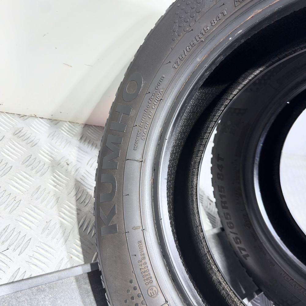 Gomme usate Kumho Wintercraft WP51 175/65 R15 84T – foto 11 | Prima Gomme Kumho Wintercraft WP51 175/65 R15 84T, dettaglio fotografico 11