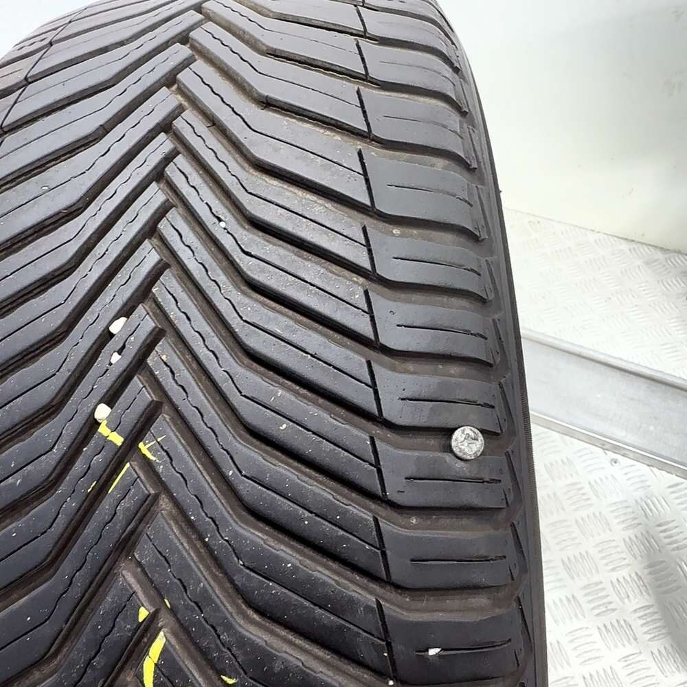 Gomme Usate 235 50 R19 XL 103V Michelin Crossclimate 2 83% 4 Stagioni | Gomme Usate | PrimaGomme.it MICHELIN CrossClimate 2 235/50 R19 103V, dettaglio fotografico 11