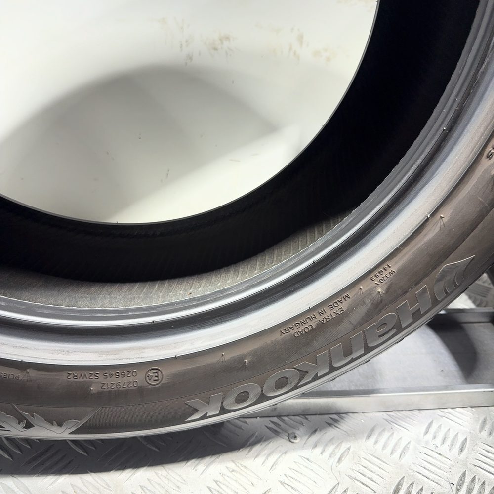 Gomme Usate 235 55 R19 105V Hankook Winter I*Cept Evo2 SUV 71% Invernali | Gomme Usate | PrimaGomme.it HANKOOK Winter I*Cept Evo2 SUV 235/55 R19 105V, dettaglio fotografico 11