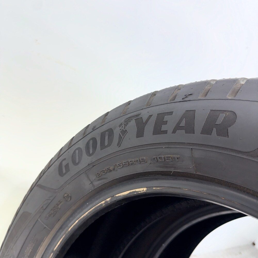 Gomme Usate 235 55 R19 105T XL Goodyear Ultragrip Performance+ 89% Invernali | Gomme Usate | PrimaGomme.it GOODYEAR Ultragrip Performance+ 235/55 R19 105T, dettaglio fotografico 11