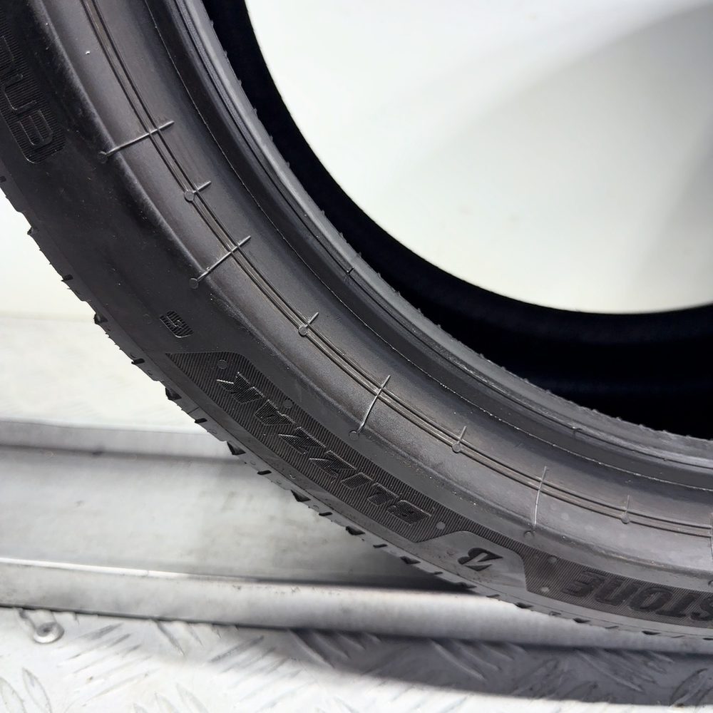 Gomme Usate 225 40 R18 92V Bridgestone Blizzak 6 Invernali | Gomme Usate | PrimaGomme.it BRIDGESTONE Blizzak 6 225/40 R18 92V, dettaglio fotografico 11