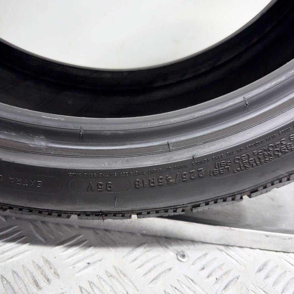 Gomme Usate 225 45 R18 95V XL Michelin Pilot Alpin PA4 Invernali | Gomme Usate | PrimaGomme.it MICHELIN PILOT ALPIN PA4 225/45 R18 95V, dettaglio fotografico 11