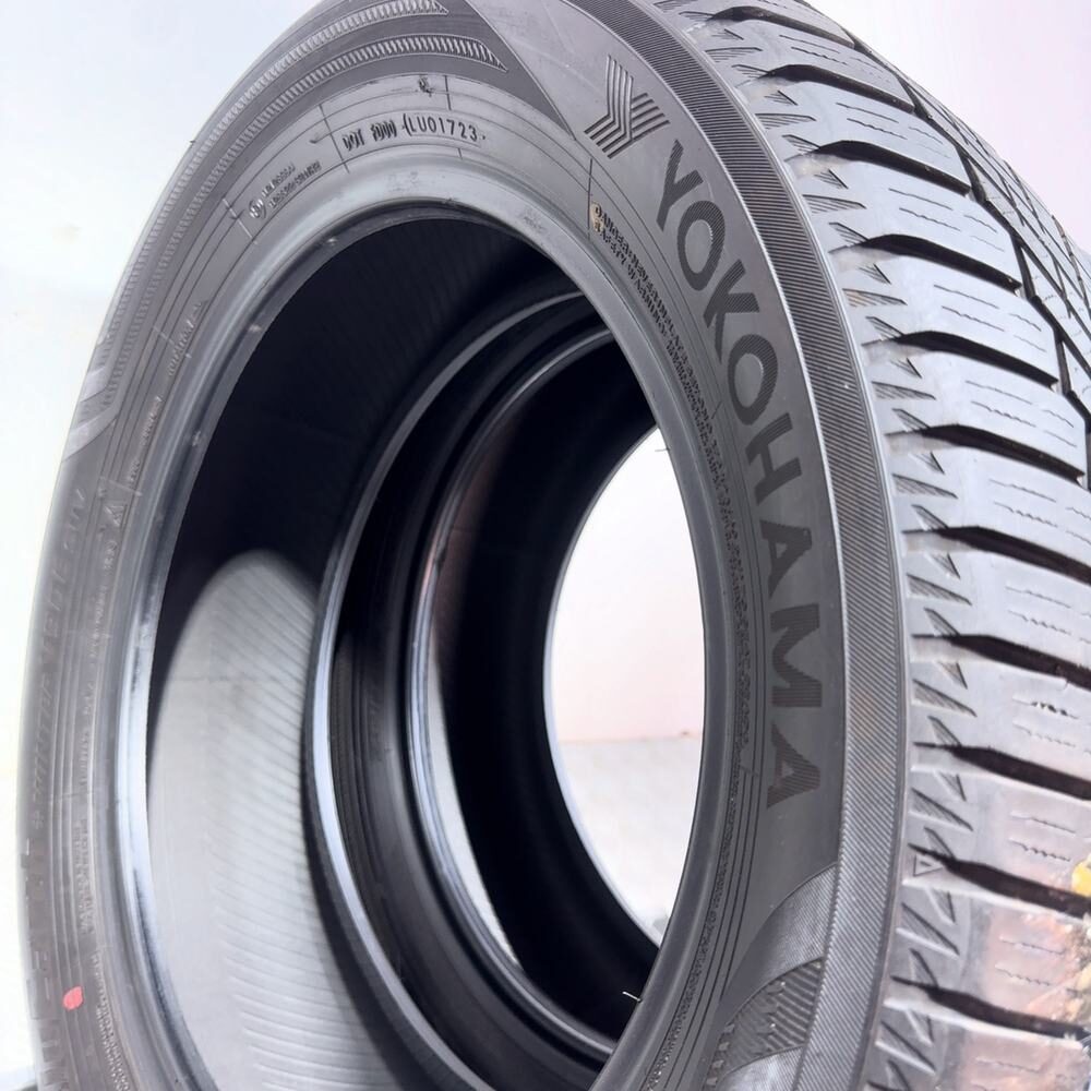 Gomme Usate 225 55 R18 102V XL Yokohama Blueearth Winter V906 Invernali | Gomme Usate | PrimaGomme.it YOKOHAMA Blueearth Winter V906 225/55 R18 102V, dettaglio fotografico 11