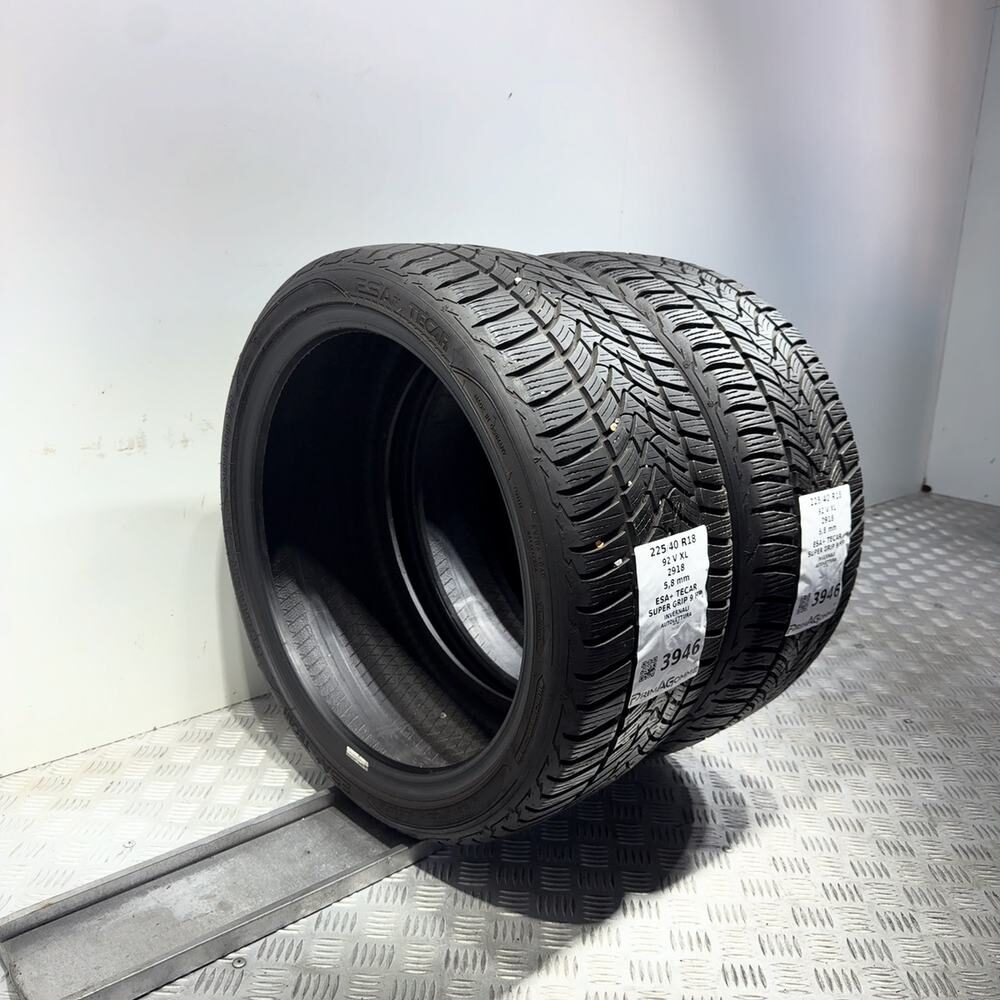 Gomme Usate 225 40 R18 92V XL Esa+ Tecar Super Grip 9 HP 83% Invernali | Gomme Usate | PrimaGomme.it ESA+ TECAR Super Grip 9 HP 225/40 R18 92V, dettaglio fotografico 11