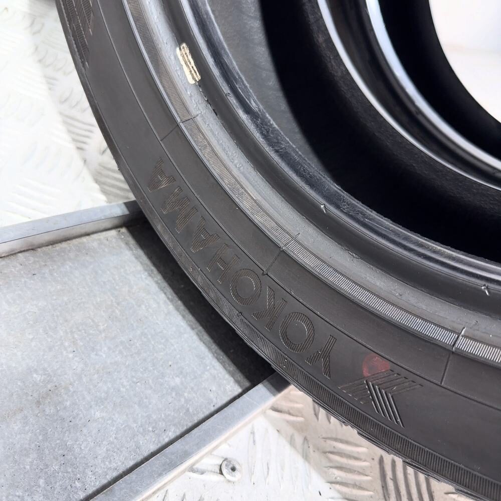 Gomme usate YOKOHAMA W.Drive V905 185/55 R15 86H – foto 11 | Prima Gomme YOKOHAMA W.Drive V905 185/55 R15 86H, dettaglio fotografico 11