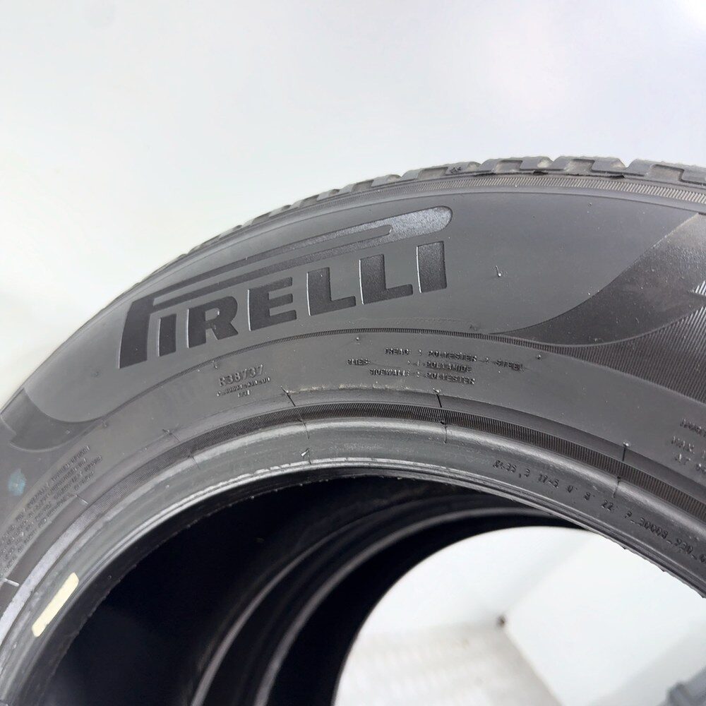 Gomme Usate 215 65 R17 99H Pirelli Scorpion Winter 71% Invernali | Gomme Usate | PrimaGomme.it PIRELLI Scorpion Winter 215/65 R17 99H, dettaglio fotografico 11