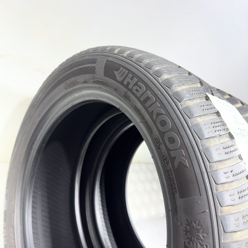 Gomme Usate 195 55 R16 87T Hankook Winter I*Cept RS2 Invernali | Gomme Usate | PrimaGomme.it HANKOOK Winter I*Cept RS2 195/55 R16 87T, dettaglio fotografico 11