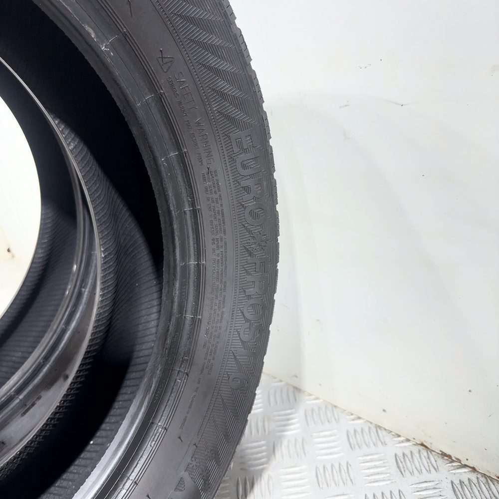 Gomme Usate 215 55 R17 98V XL Gislaved Euro*Frost 6 Invernali | Gomme Usate | PrimaGomme.it Gislaved Euro*Frost 6 215/55 R17 98V, dettaglio fotografico 11