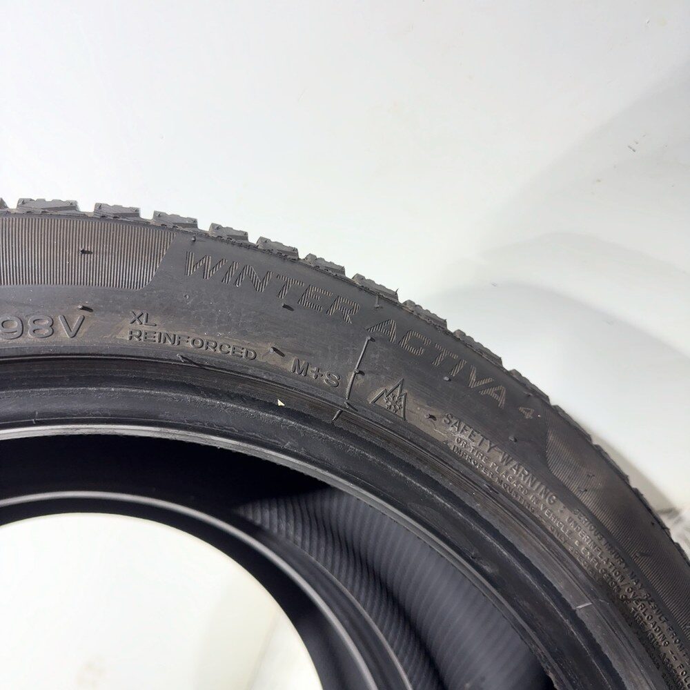 Gomme Usate 235 45 R18 98V XL Nankang Winter Activa 4 Invernali | Gomme Usate | PrimaGomme.it NANKANG Winter Activa 4 235/45 R18 98V, dettaglio fotografico 11