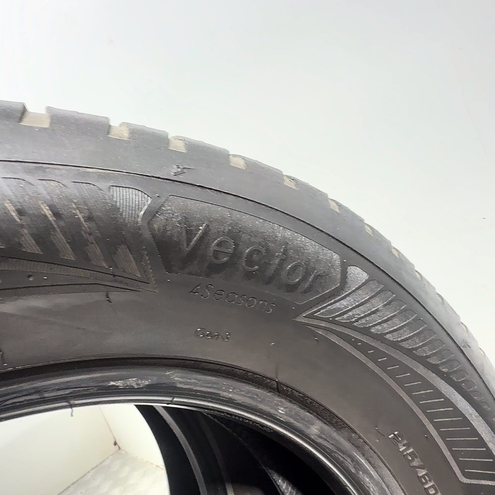 Gomme Usate 215 60 R17 100H XL Goodyear Vector 4Seasons Gen-3 4 Stagioni | Gomme Usate | PrimaGomme.it GOODYEAR Vector 4Seasons Gen-3 215/60 R17 100H, dettaglio fotografico 11