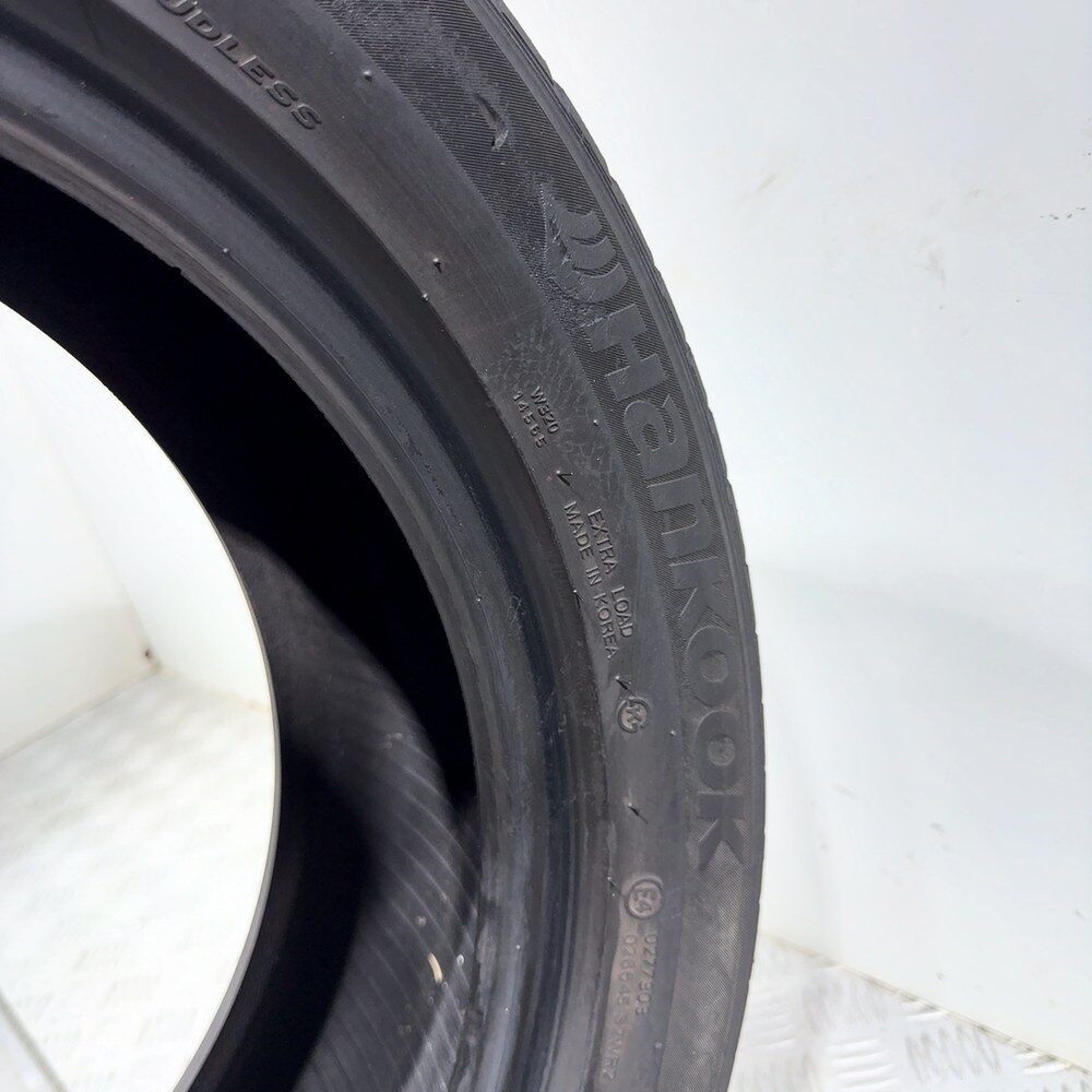 Gomme Usate 215 55 R17 98V XL Hankook Winter I*Cept Evo2 Invernali | Gomme Usate | PrimaGomme.it HANKOOK Winter I*Cept Evo2 215/55 R17 98V, dettaglio fotografico 11