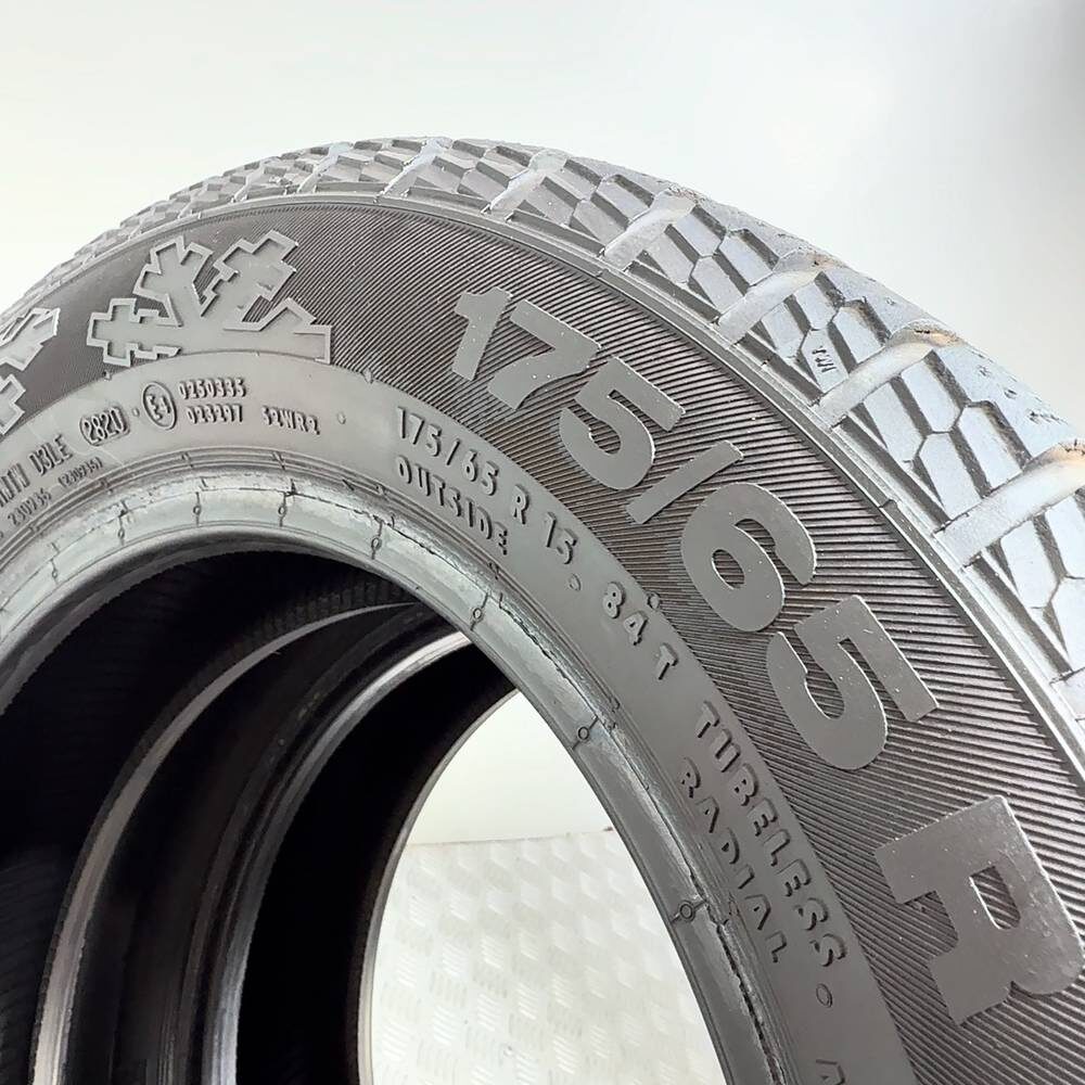 Gomme Usate 175 65 R15 84T Continental Crosscontact Cross Winter Invernali | Gomme Usate | PrimaGomme.it CONTINENTAL Crosscontact Cross Winter 175/65 R15 84T, dettaglio fotografico 11