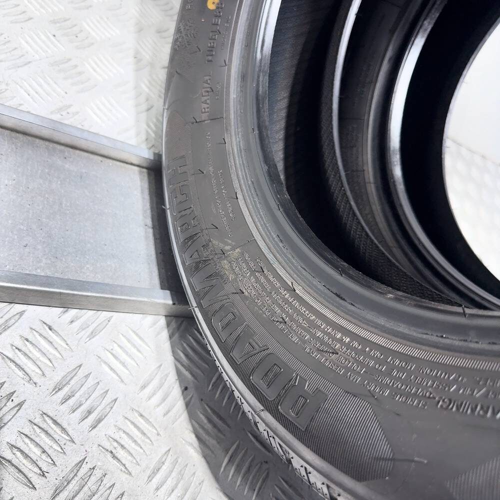 Gomme Usate 175 65 R15 84T Roadmarch Winter Xpro 888 98% Invernali | Gomme Usate | PrimaGomme.it Roadmarch Winter Xpro 888 175/65 R15 84T, dettaglio fotografico 11