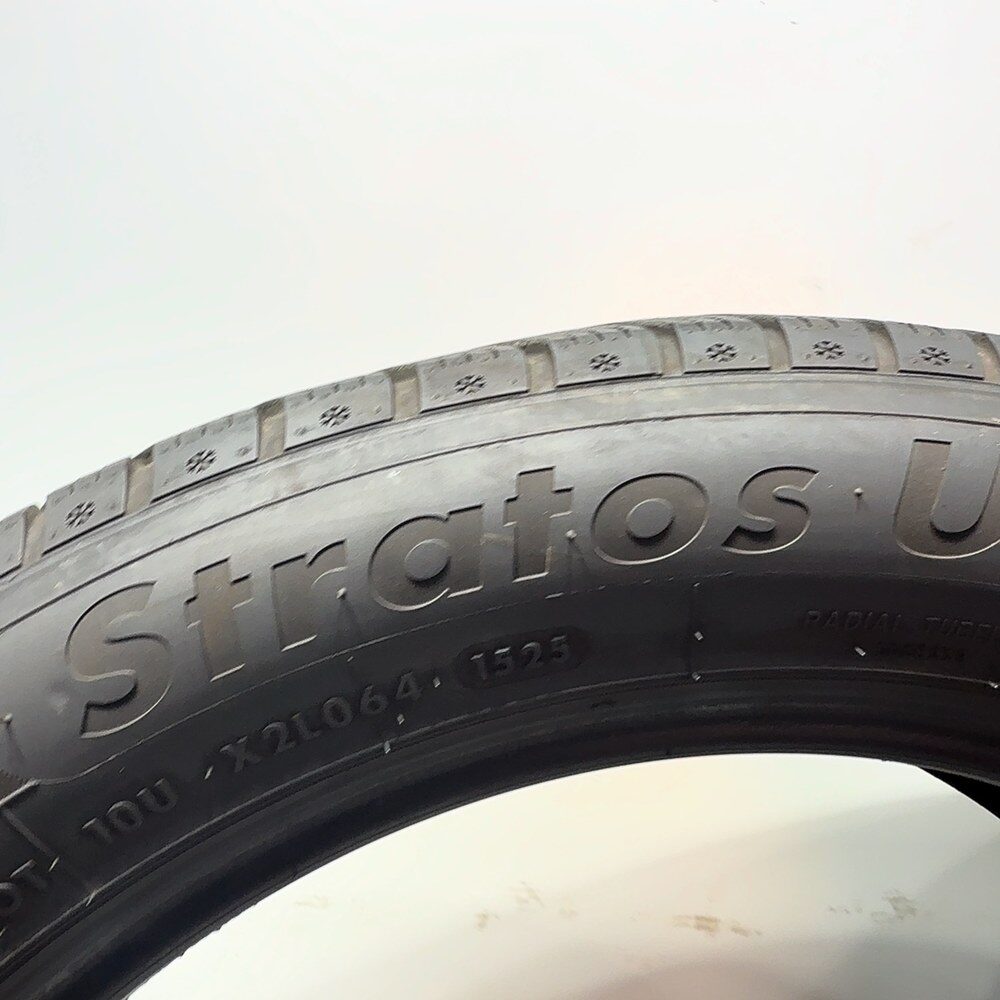 Gomme usate Star Performer Stratos Uhp 235/55 R19 105V – foto 14 | Prima Gomme Star Performer Stratos Uhp 235/55 R19 105V, dettaglio fotografico 14