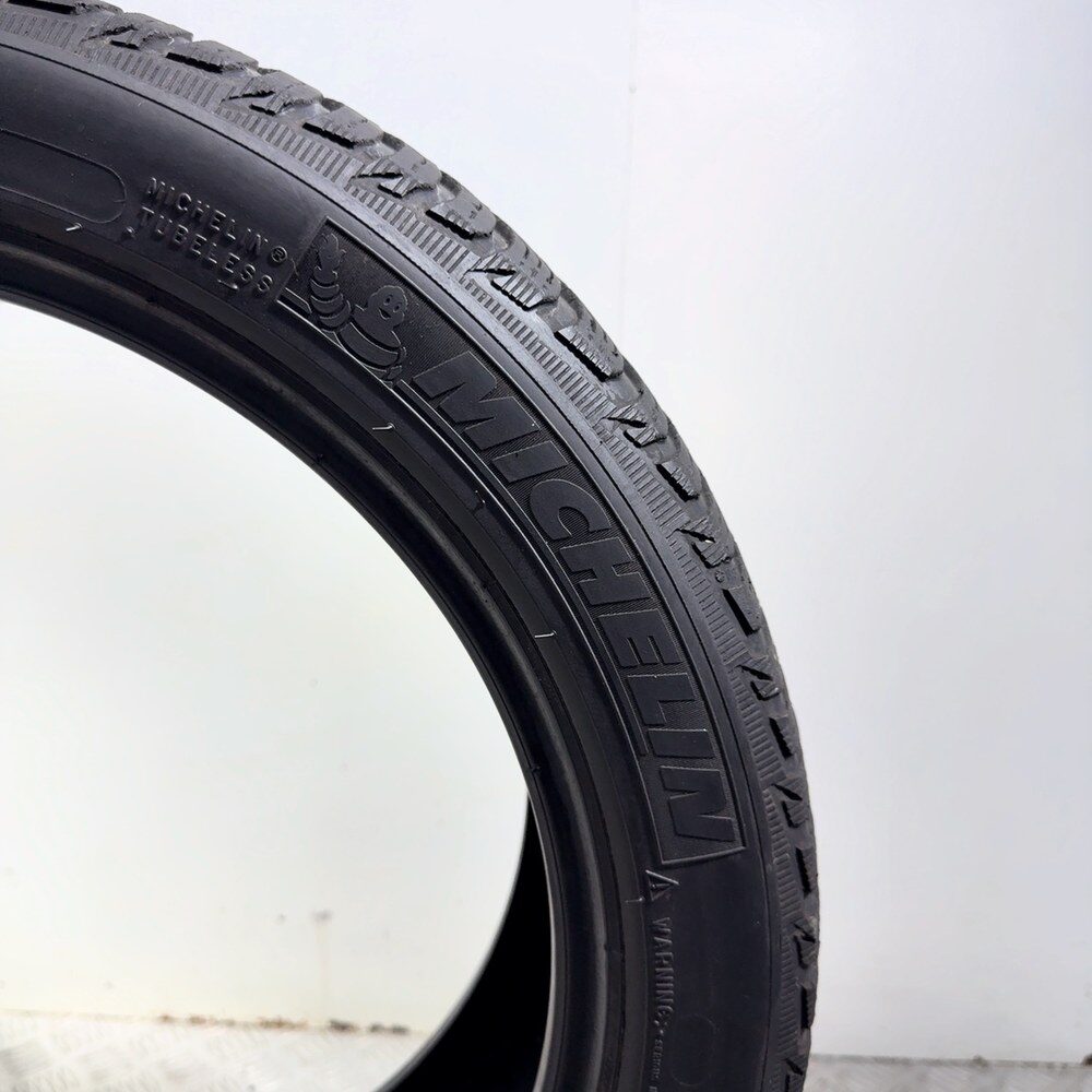 Gomme Usate 225 45 R17 94V XL Michelin Alpin 5 Invernali | Gomme Usate | PrimaGomme.it MICHELIN Alpin 5 225/45 R17 94V, dettaglio fotografico 15
