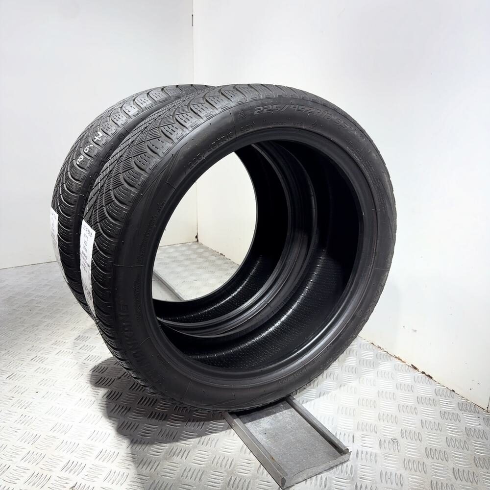 Gomme Usate 225 45 ZR18 95Y XL Nankang Cross Seasons AW-6 71% 4 Stagioni | Gomme Usate | PrimaGomme.it NANKANG Cross Seasons AW-6 225/45 ZR18 95Y: fino a 300 km/h, dettaglio fotografico 16