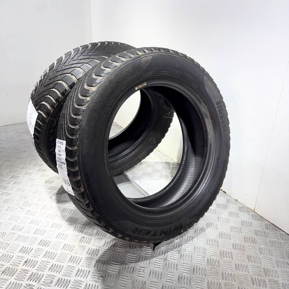 Gomme usate PIRELLI Cinturato Winter 185/60 R15 88T – foto 16 | Prima Gomme PIRELLI Cinturato Winter 185/60 R15 88T, dettaglio fotografico 16
