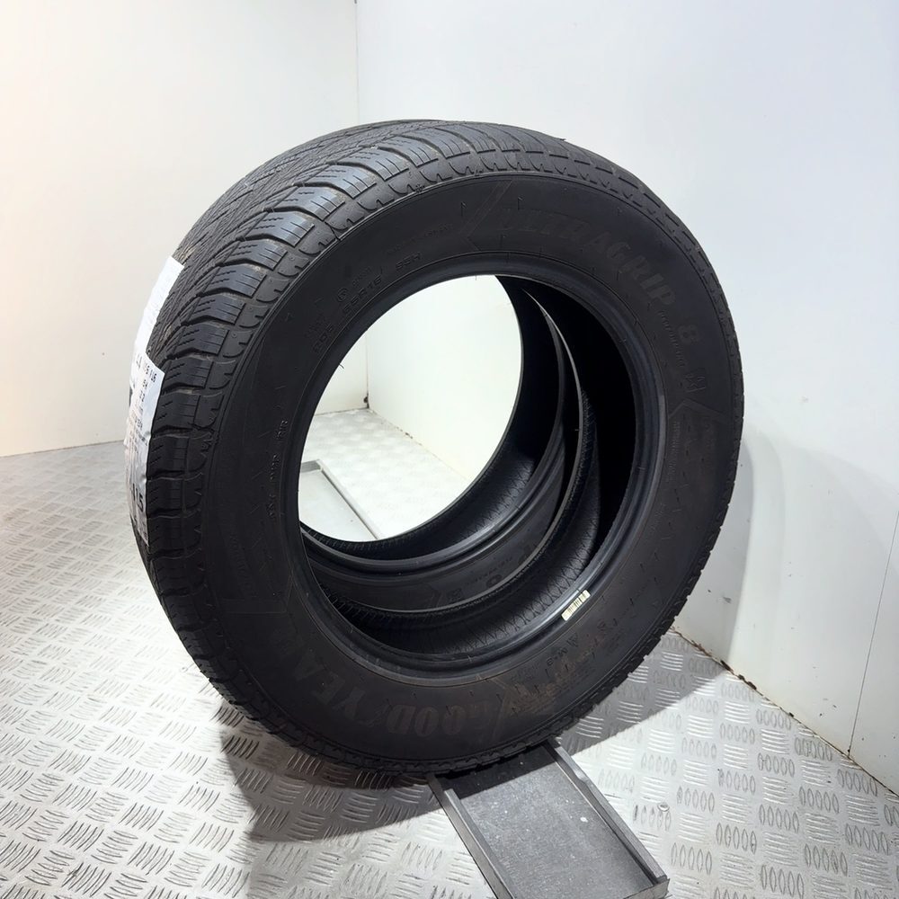 Gomme Usate 205 65 R16 95H Goodyear Ultragrip 8 Performance 76% Invernali | Gomme Usate | PrimaGomme.it GOODYEAR Ultragrip 8 Performance 205/65 R16 95H, dettaglio fotografico 16