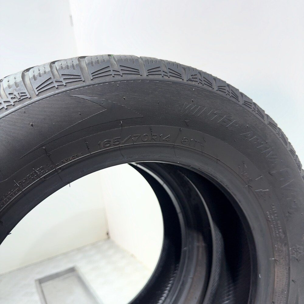 Gomme Usate 165 70 R14 81T Nankang Winter Activa SV-3 74% Invernali | Gomme Usate | PrimaGomme.it NANKANG Winter Activa SV-3 165/70 R14 81T, dettaglio fotografico 17