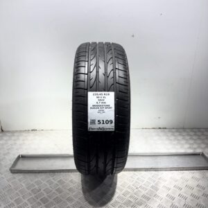 Gomma Usata 235 45 R19 99V XL Bridgestone Dueler H/P Sport 96% Estivo