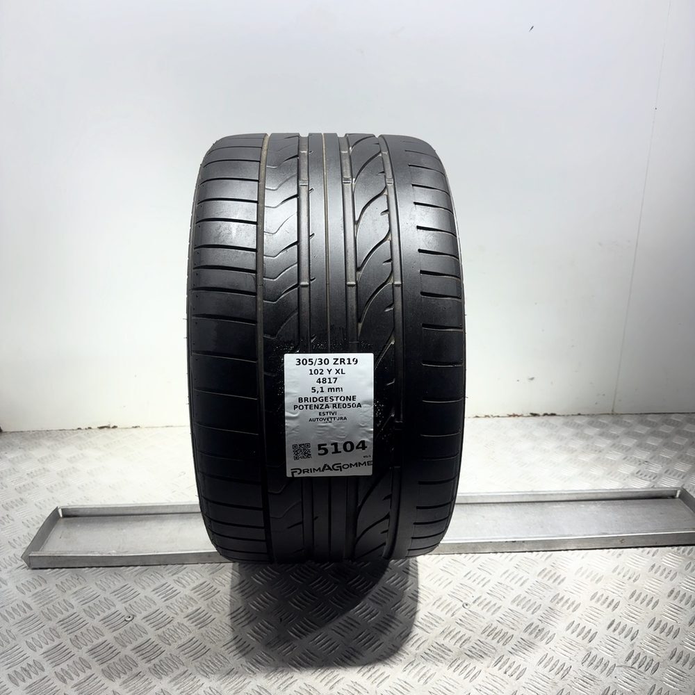 Gomma usata BRIDGESTONE POTENZA RE050A 305/30 ZR19 102Y: fino a 300 km/h | Prima Gomme Gomma usata BRIDGESTONE POTENZA RE050A 305/30 ZR19 102Y: fino a 300 km/h